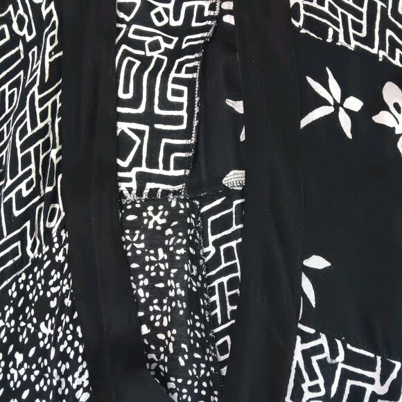 Soft Surroundings Black & White Patchwork Kimono Cardigan One Size Abstract - Picture 9 of 12